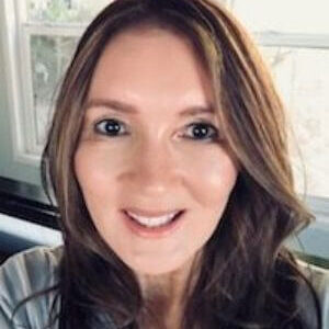 Ablack_Headhost-200x230 headshot
